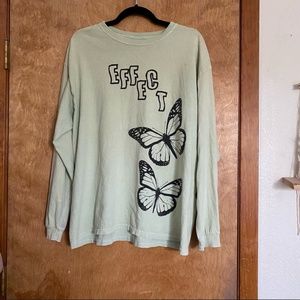 Tee shirt